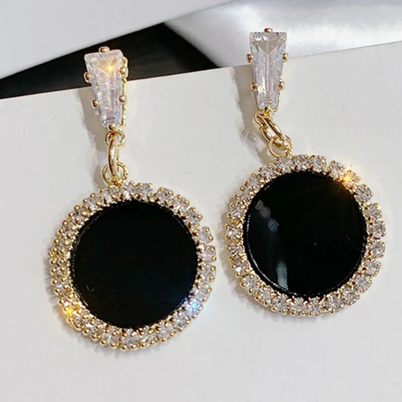 Women's Korean Style Geometric Pattern Silver Material Drop Earrings For Party/Birthday/Gift