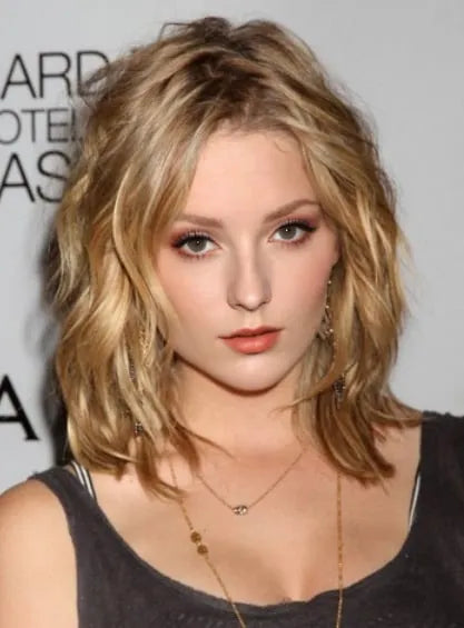 Neue Ankunft Heißer Verkauf Ashley Benson Frisur Schulterlange gewellte Lace Perücke 100% Echthaar 12 Zoll