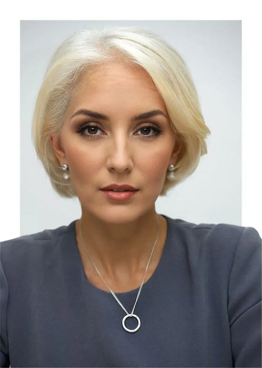 Bob con parte laterale, parrucca bianca liscia con capelli umani, cappuccio frontale in pizzo, 8 pollici