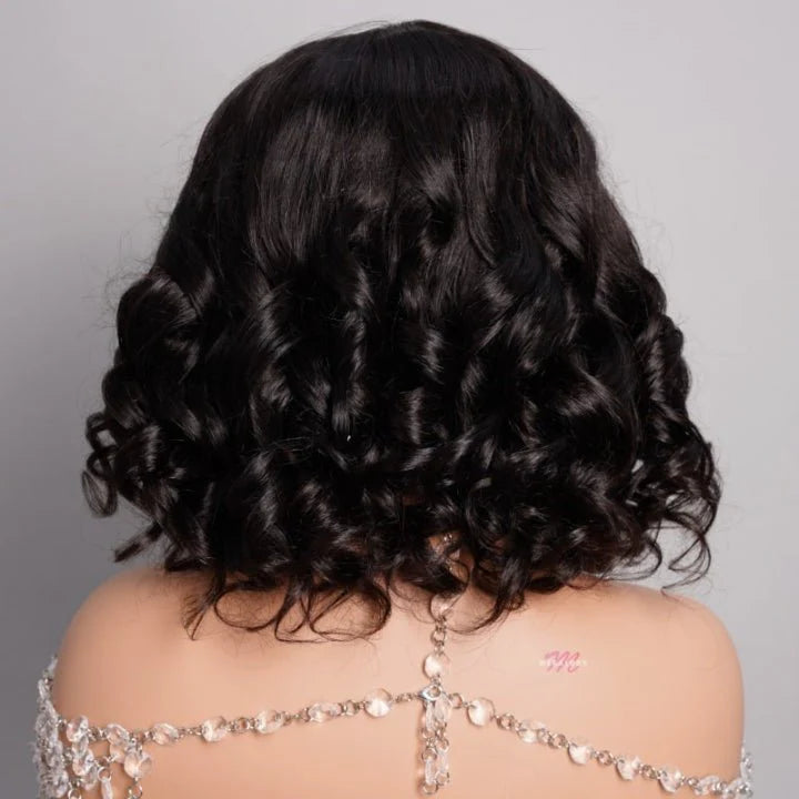 Parrucca pre-tagliata con capelli umani e onde del corpo sciolte e caschetto corto